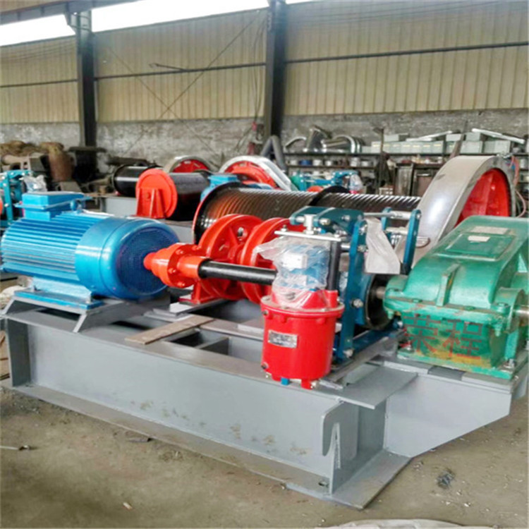 ��P���]�C